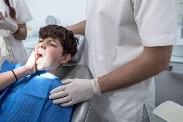 Best Cracked Tooth Emergency Dentist  in Fox River Grove, IL
